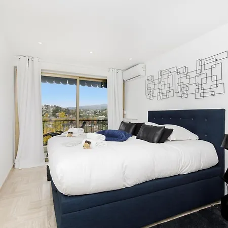 Marine Royale Yourhosthelper Apartamento *